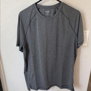 Old Navy Men’s Charcoal Heather Short-Sleeve Performance Tee